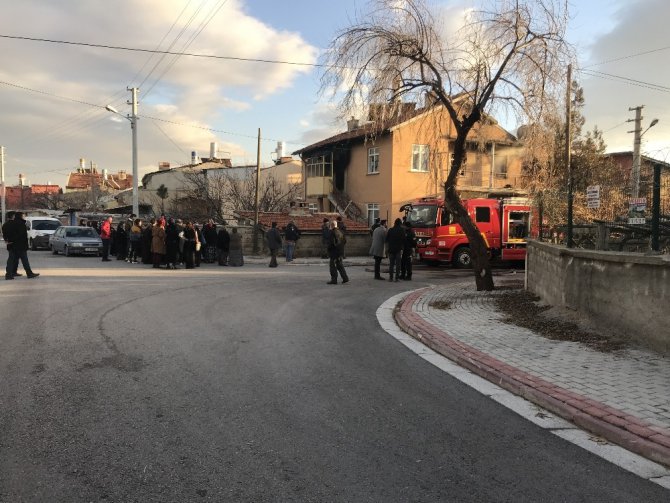 Konya’da evde yangın çıktı: 1 ölü, 1 yaralı