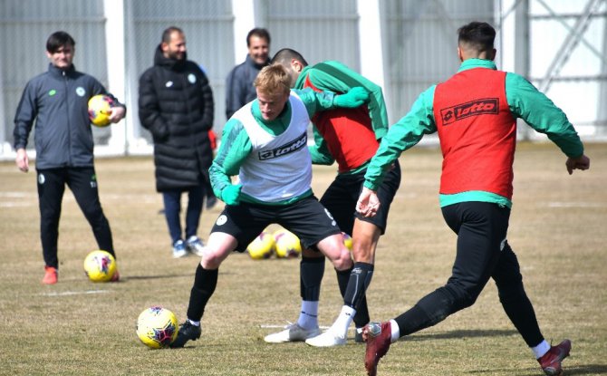 Konyaspor’da Kasımpaşa hazırlıkları sürüyor