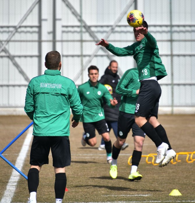 Konyaspor’da Kasımpaşa hazırlıkları sürüyor