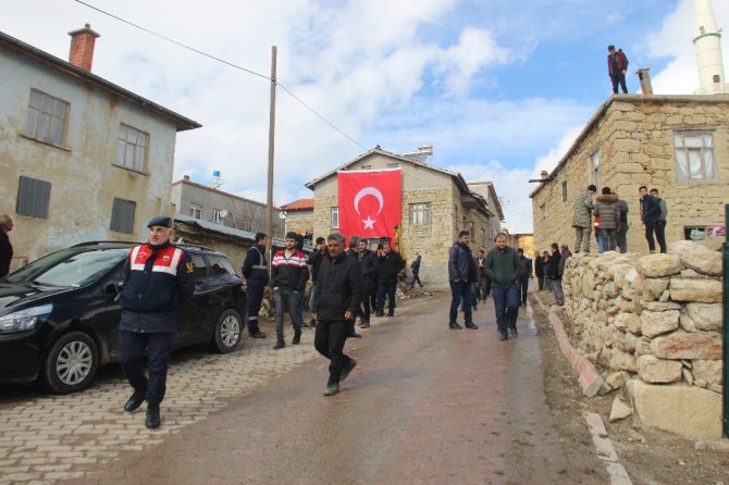 İdlib’de şehit olan Konyalı şehidin acı haberi ailesine verildi