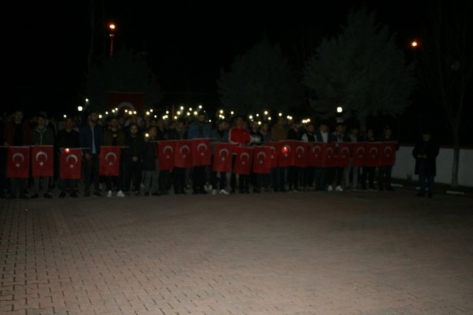 Konya’da üniversite öğrencilerinden Bahar Kalkanı Harekatı’na destek