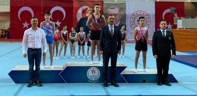 Karatay Belediyespor, jimnastikteki iddiasını da gösterdi