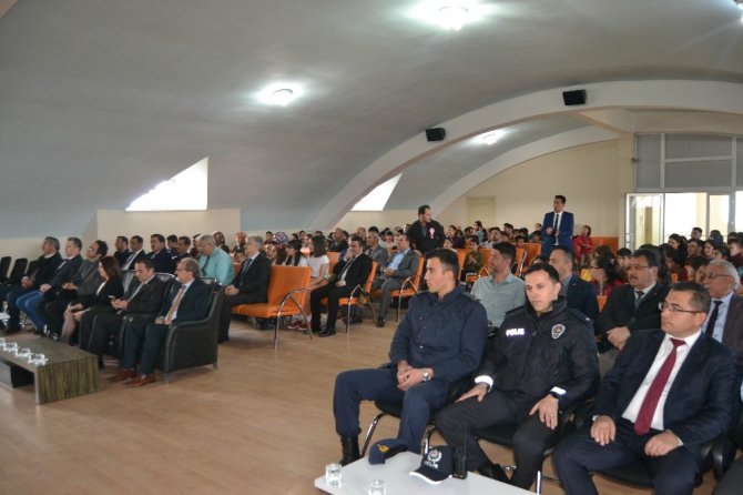 Kulu’da Mehmet Akif Ersoy anıldı