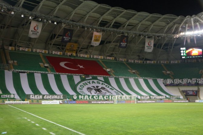 Süper Lig: Konyaspor: 0 - Fenerbahçe: 0 (Maç devam ediyor)