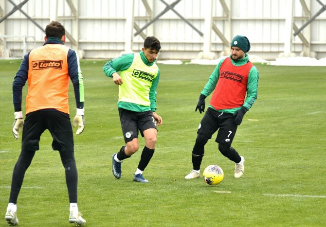 Konyaspor’da hazırlıklar sürüyor