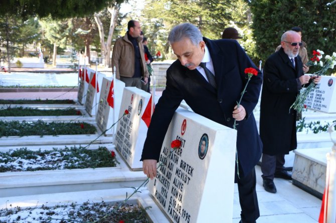 Konya’da Çanakkale Zaferi’nin 105. yıl dönümü dolayısıyla töreni yapıldı