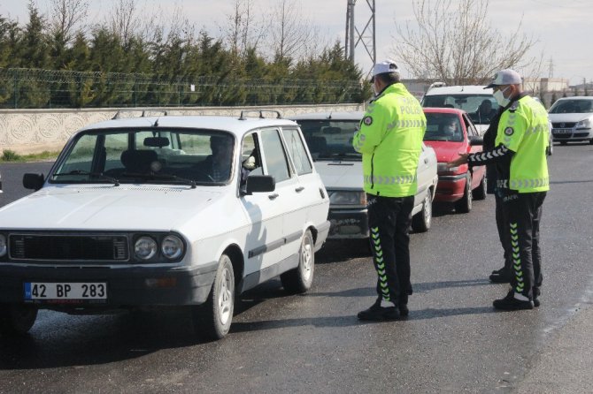 Konya’nın giriş çıkışta sıkı korona virüs denetimi