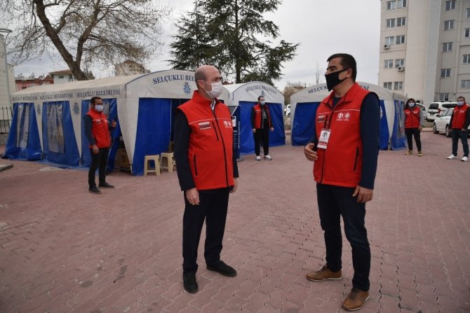 Başkan Pekyatırmacı yardım faaliyetlerini inceledi