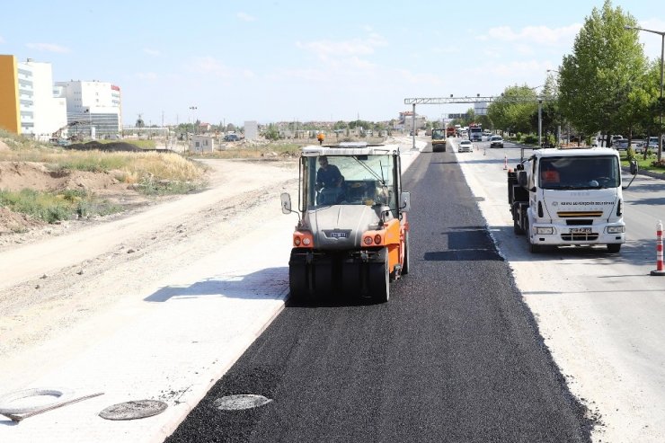 Konya Şehir Hastanesinin ana giriş yolu tamamlandı