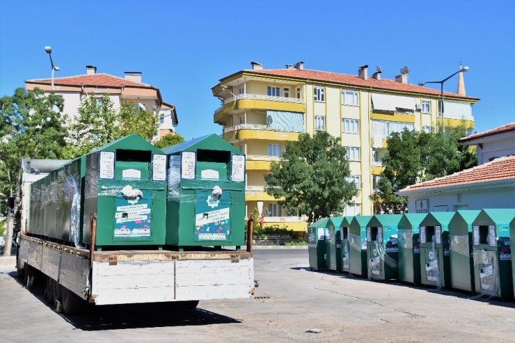 Aksaray’da giysi kumbarası 154 adete yükseldi