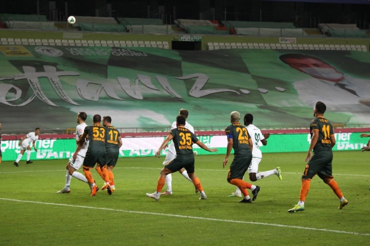 Süper Lig: Konyaspor: 2 - Aytemiz Alanyaspor: 3 (Maç sonucu)