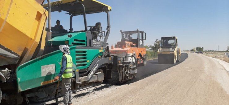 Karatay’da asfalt çalışmaları sürüyor