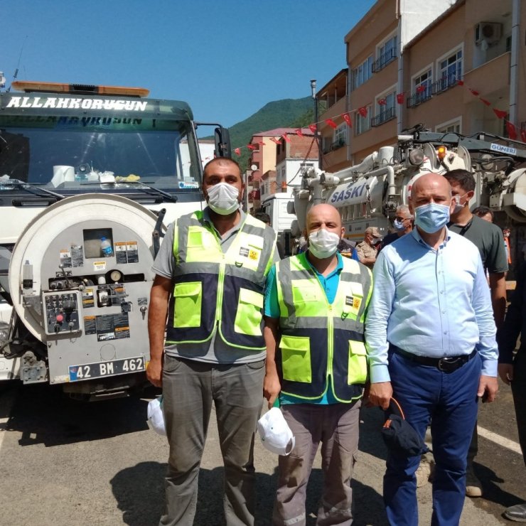 Bakan Soylu ve Kurum, Giresun’da Konya ekiplerini ziyaret etti