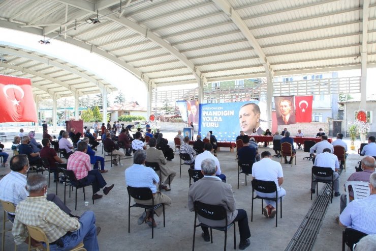 AK Parti Konya’da Sarayönü İlçe Kongresi yapıldı