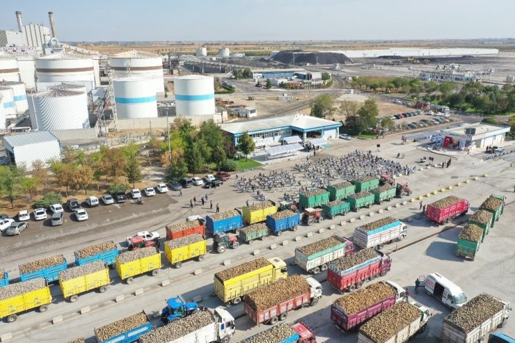 Konya Şeker’de kampanya döneminin üretim startı verildi