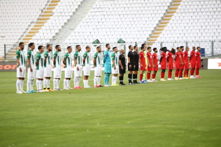 Süper Lig: Konyaspor: 0 - Beşiktaş: 0 (Maç devam ediyor)