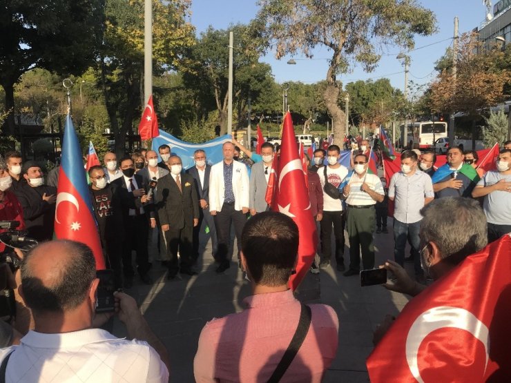 Konya’da yaşayan Azerbaycan Türklerinden ülkelerine destek