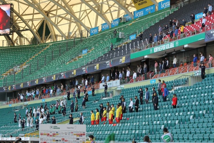 Süper Lig: Konyaspor: 0 - Yeni Malatyaspor: 0 (İlk yarı)