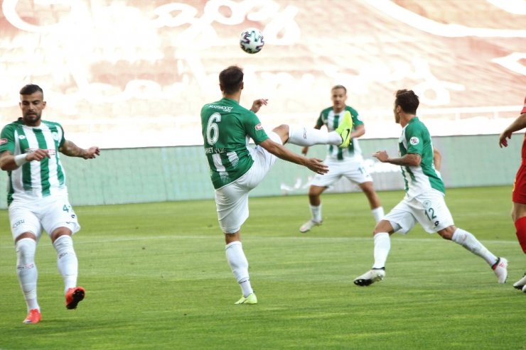 Süper Lig: Konyaspor: 0 - Yeni Malatyaspor: 0 (İlk yarı)