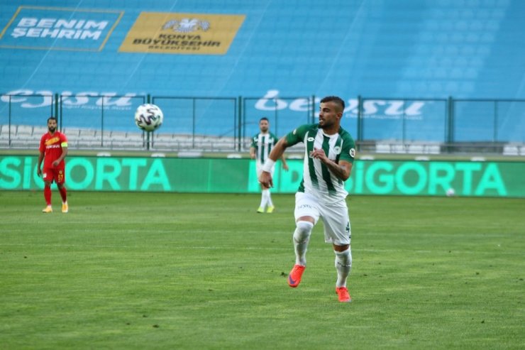 Süper Lig: Konyaspor: 0 - Yeni Malatyaspor: 0 (İlk yarı)