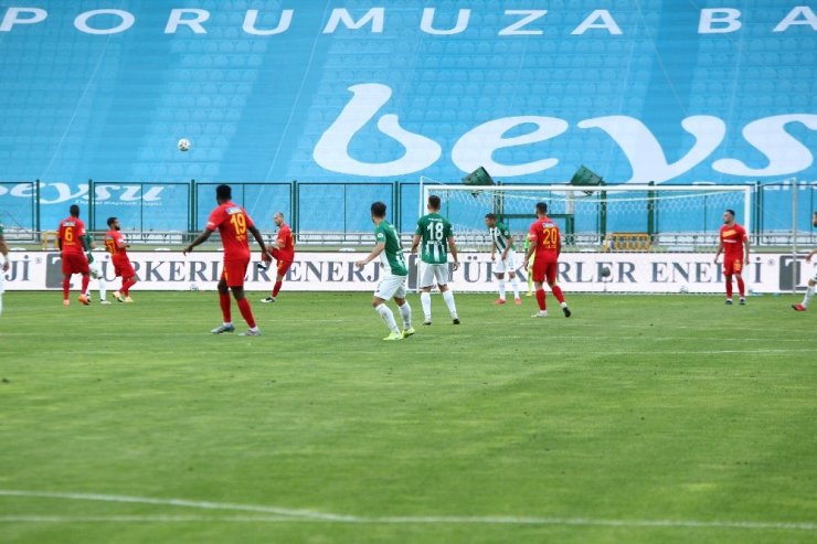 Süper Lig: Konyaspor: 0 - Yeni Malatyaspor: 0 (İlk yarı)