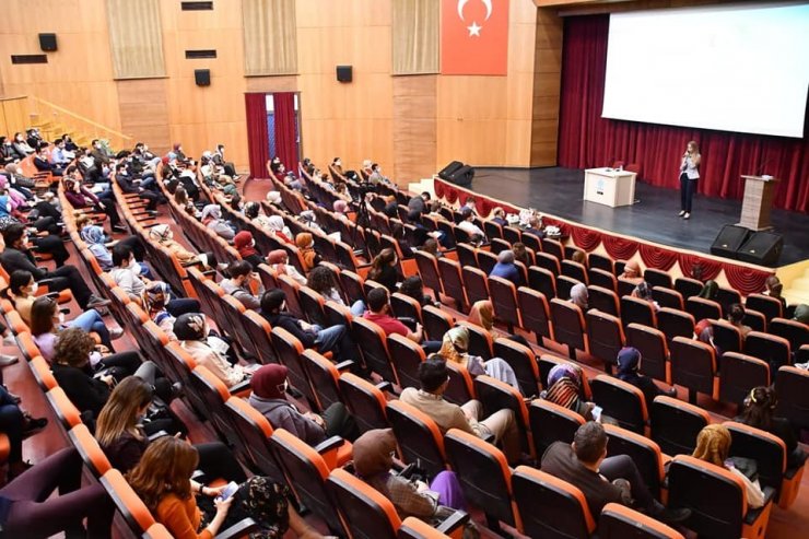 Başkan Dinçer Aksaray’a yeni atanan öğretmenlerle bir araya geldi