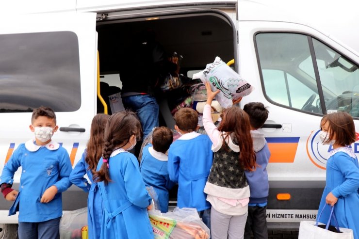 Bedenleri küçük ama yürekleri kocaman