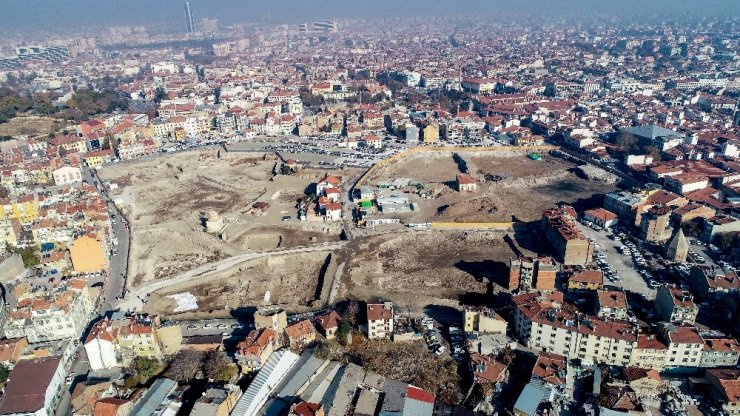 Başkan Kavuş, Şükran Mahallesi’nde incelemelerde bulundu