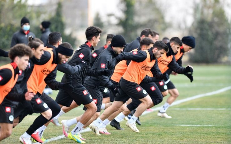 Konyaspor, Altınordu maçı hazırlıklarını tamamladı