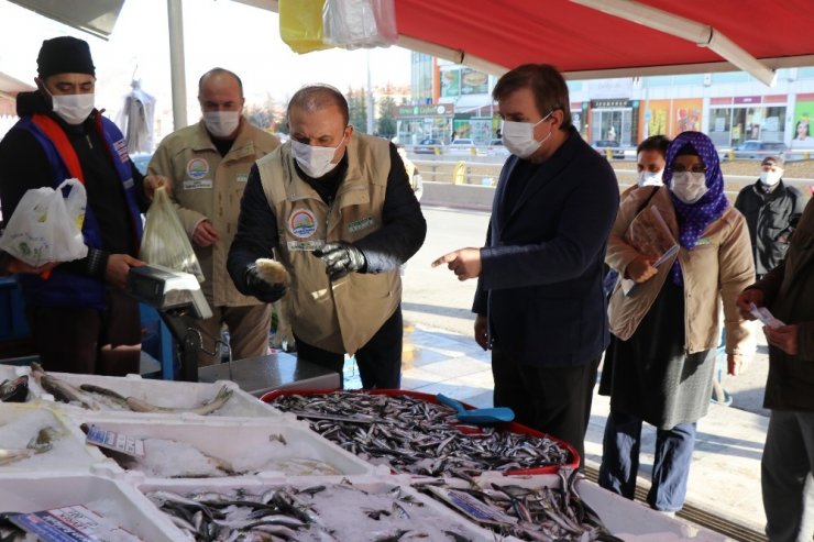 Aksaray Valisi açık işletmeleri denetledi