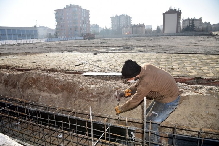 Selçuklu Belediye Stadı yenileniyor