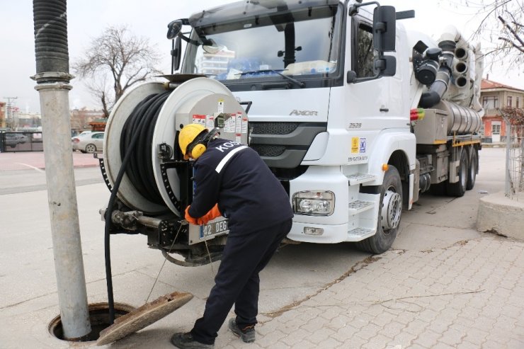 KOSKİ kombine temizlik yapıyor