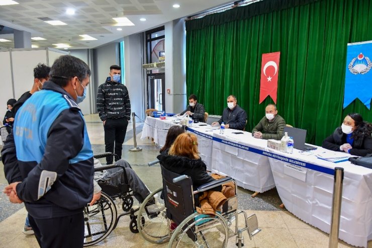 Başkent’te ekmek teknesi simit camekanlarına yoğun ilgi