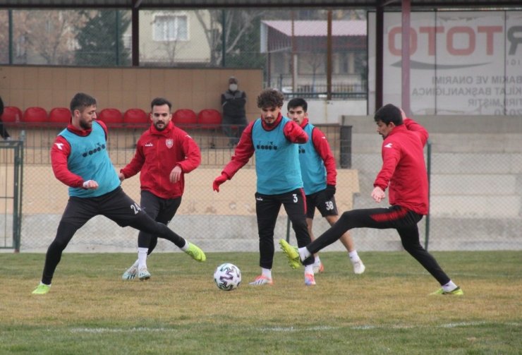 Nevşehir Belediyespor ikinci yarı hazırlıklarına başladı