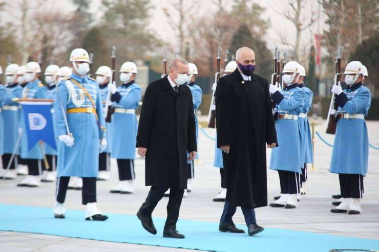 Cumhurbaşkanı Erdoğan, Arnavutluk Başbakanını resmi törenle karşıladı