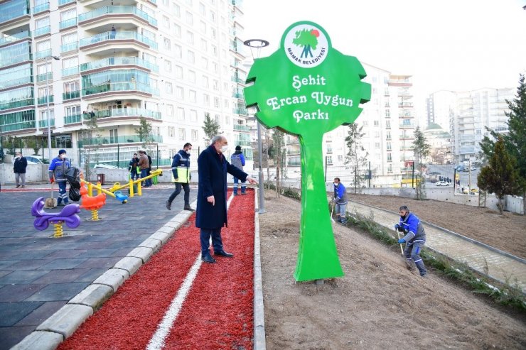 Mamak’ta parklar revize ediliyor