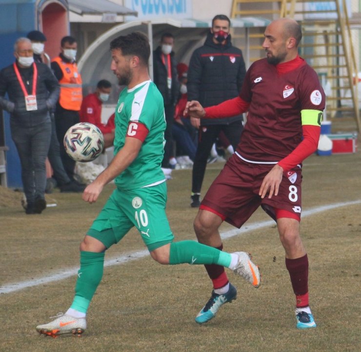 2. Lig: Sivas Belediyespor: 1 - Elazığspor: 2