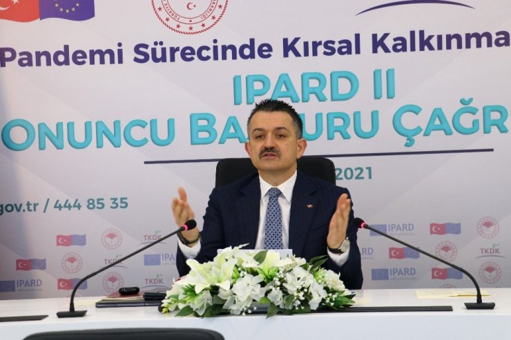 Bakan Pakdemirli: “1 milyar 125 milyon liralık hibe paketini üreticimize, yetiştiricimize, yatırımcımıza sunuyoruz”