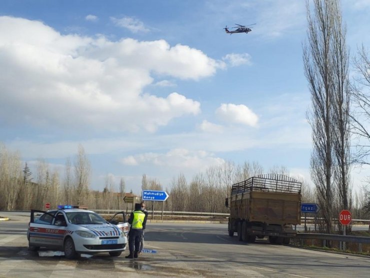 Jandarmadan helikopter destekli trafik denetimi