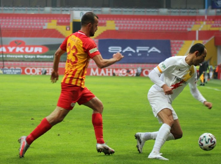 Süper Lig: Kayserispor: 1 - Yeni Malatyaspor: 0 (Maç Sonucu)