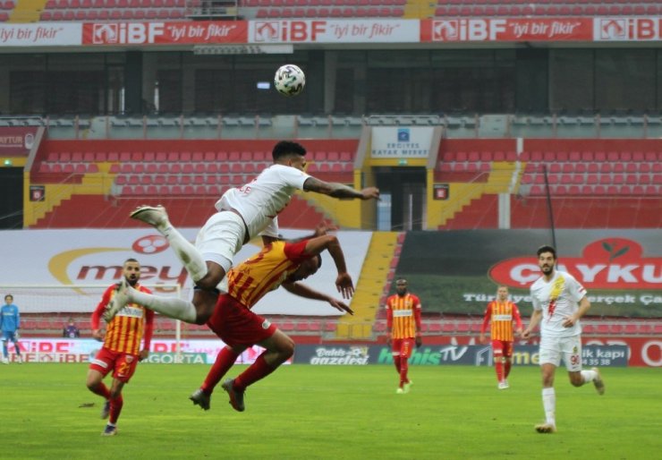 Süper Lig: Kayserispor: 1 - Yeni Malatyaspor: 0 (Maç Sonucu)