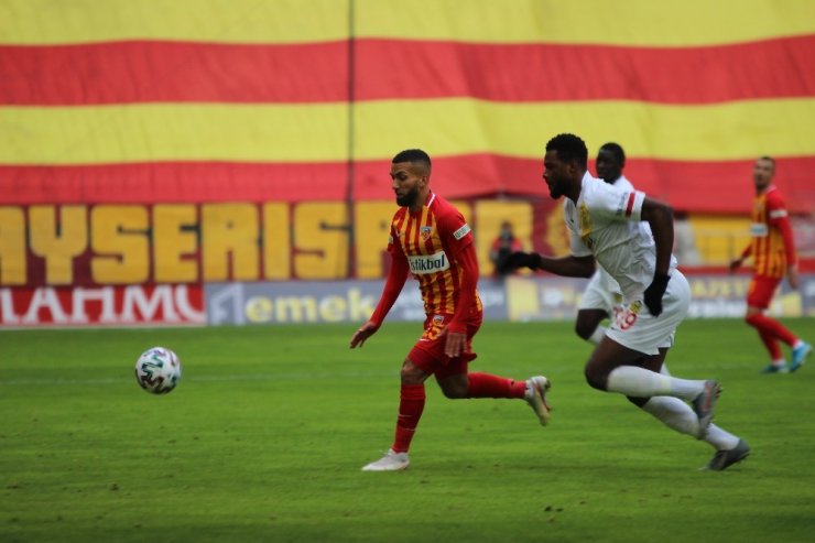 Süper Lig: Kayserispor: 1 - Yeni Malatyaspor: 0 (İlk Yarı)