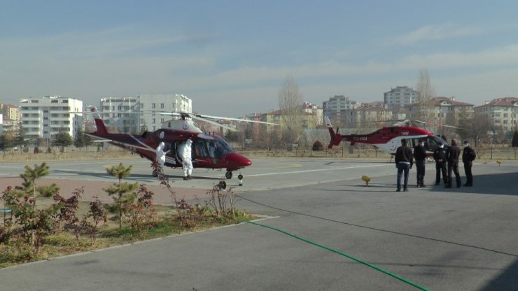 Pnömoni hastası ‘hava köprüsü‘ ile Ankara’ya sevk edildi