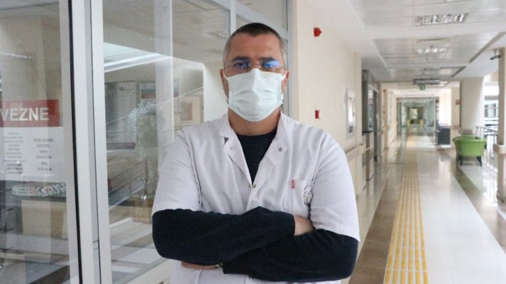 İkinci kez korona virüs geçiren doktor anlattı