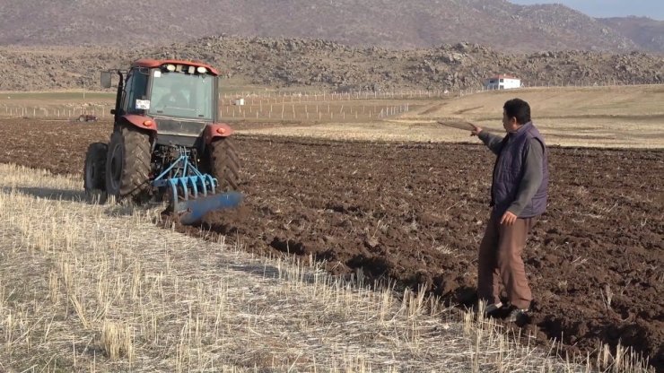 Çiftçinin kuraklık endişesi: “Böyle devam ederse her şey pahalı olur”