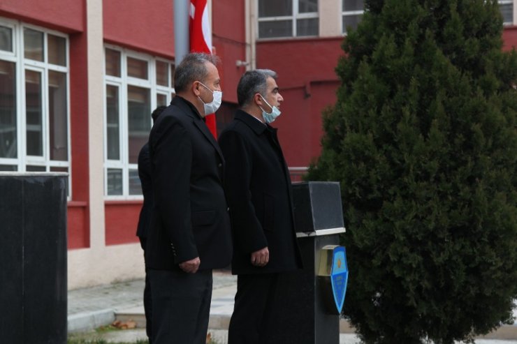 Konya’da okul bahçesinde İstiklal Marşı okundu