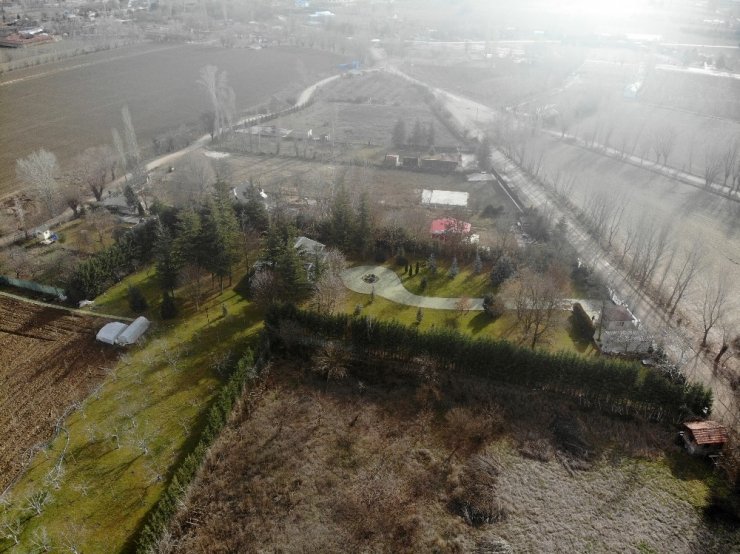 İşte Yılmaz Büyükerşen’in eşinin kaçak yapıldığı iddia edilen evi