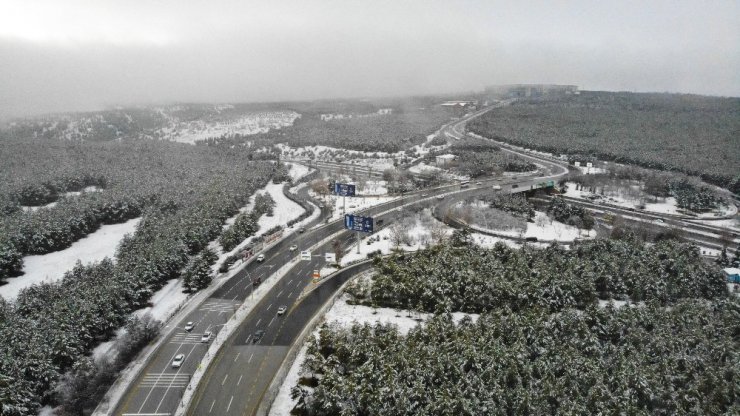 Başkent’tin kartpostallık kar manzaraları havadan görüntülendi