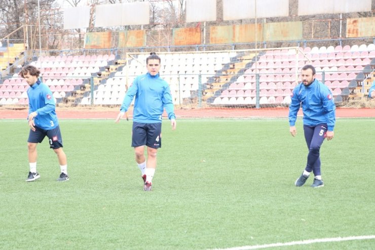 Yahşihanspor antrenmanlara başladı