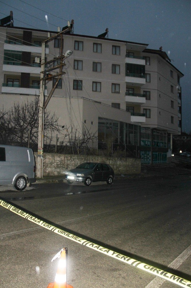 Konya’da fırtına çatı uçurdu, sobadan sızan gazdan 3 kişi zehirlendi